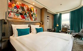 Motel One Frankfurt-Roemer